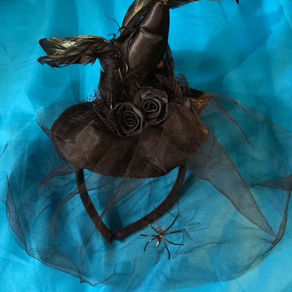 Accessories - Witches hat on a headband
